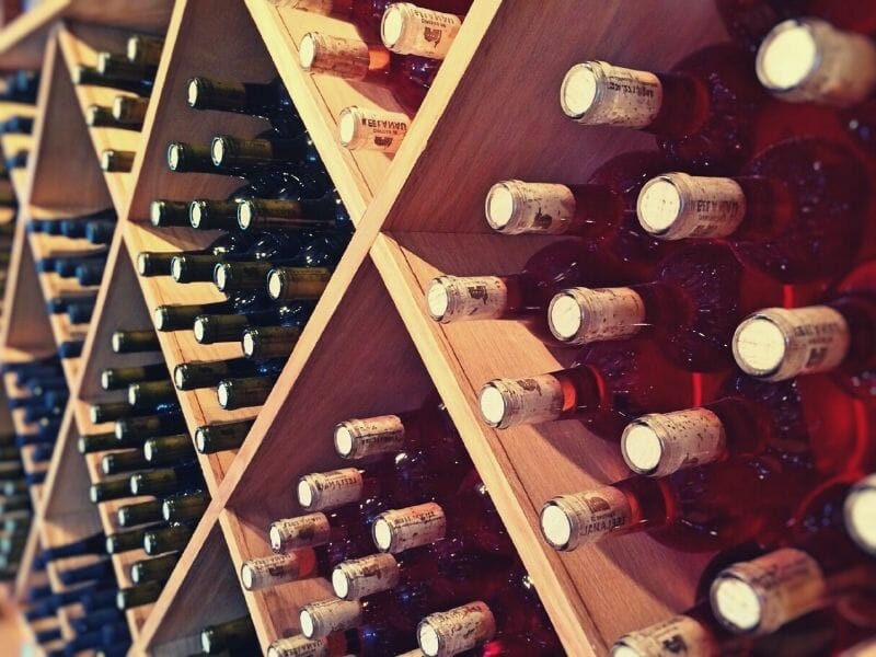 cantina vino wine cellar