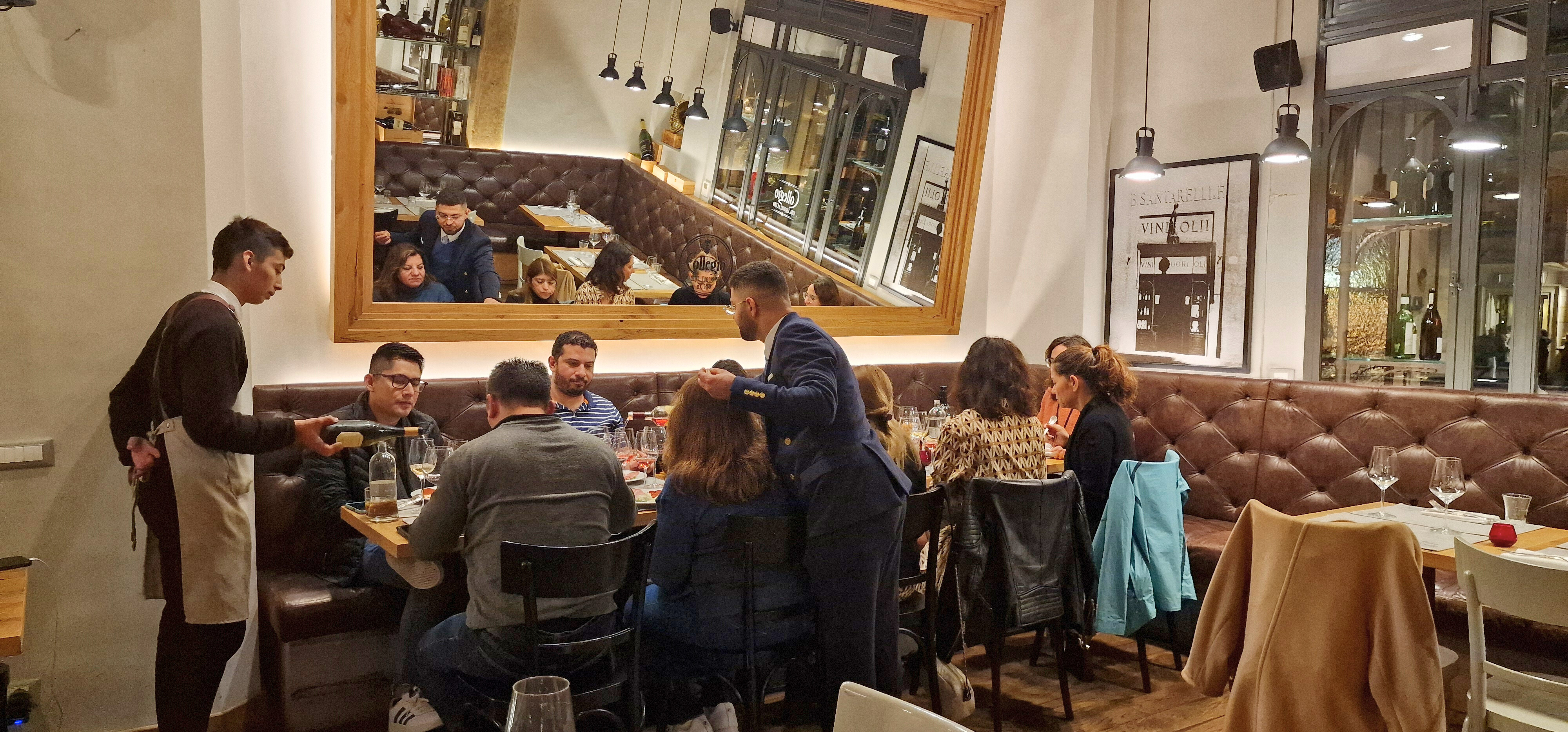 life changing olive oil evo food wine class tasting in rome gourmetaly -5 degustazioine di vino e olio a roma