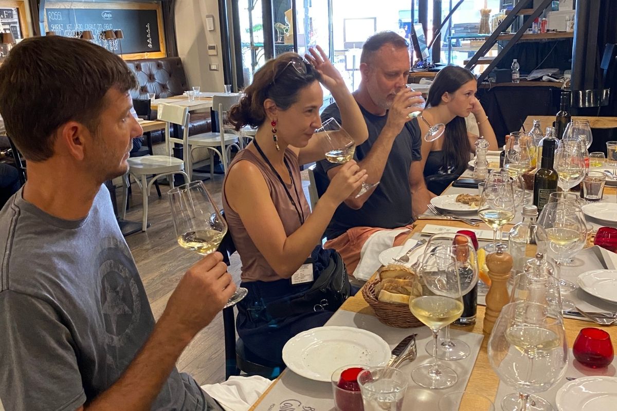 rome wine tasting dinner experience - gourmetaly food tours 1