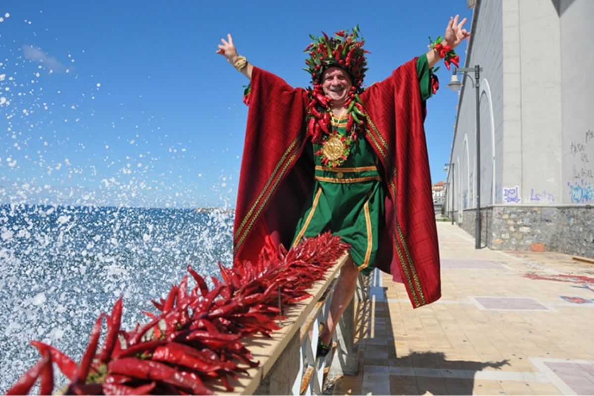 gourmetaly food tours - sagre italiane food festival in italy - courtesy of www.festivaldelpeperoncino.org