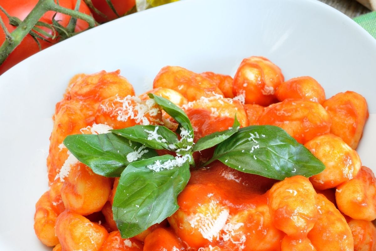 sorrento food guide what to eat gourmetaly food tours gnocchi alla sorrentina